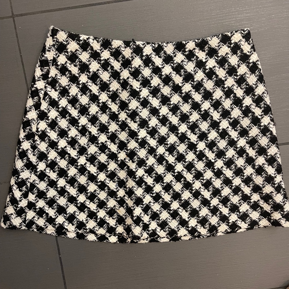 ZARA Plaid tweed mini skirt